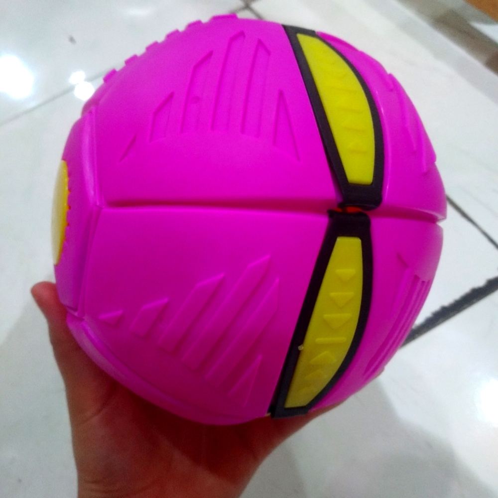 Unique colorful glowing sports ball for children
